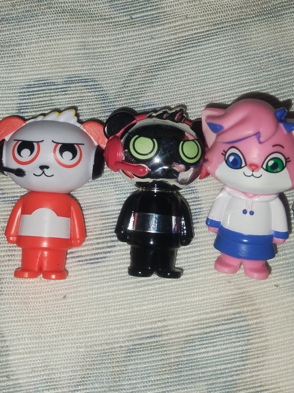 5 Ryan's World Mini Figures